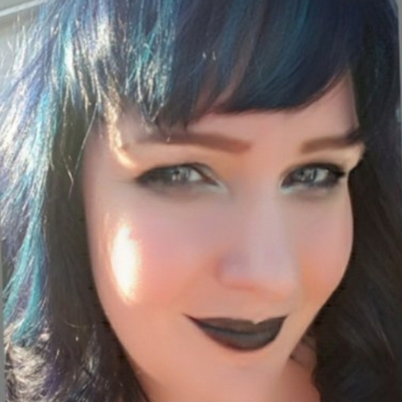 Meet your Posher, Wren - Picture 2 of 2